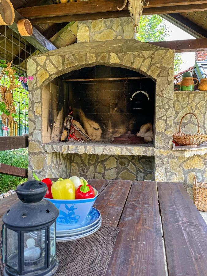 Holiday Home Avita Bihac Bagian luar foto