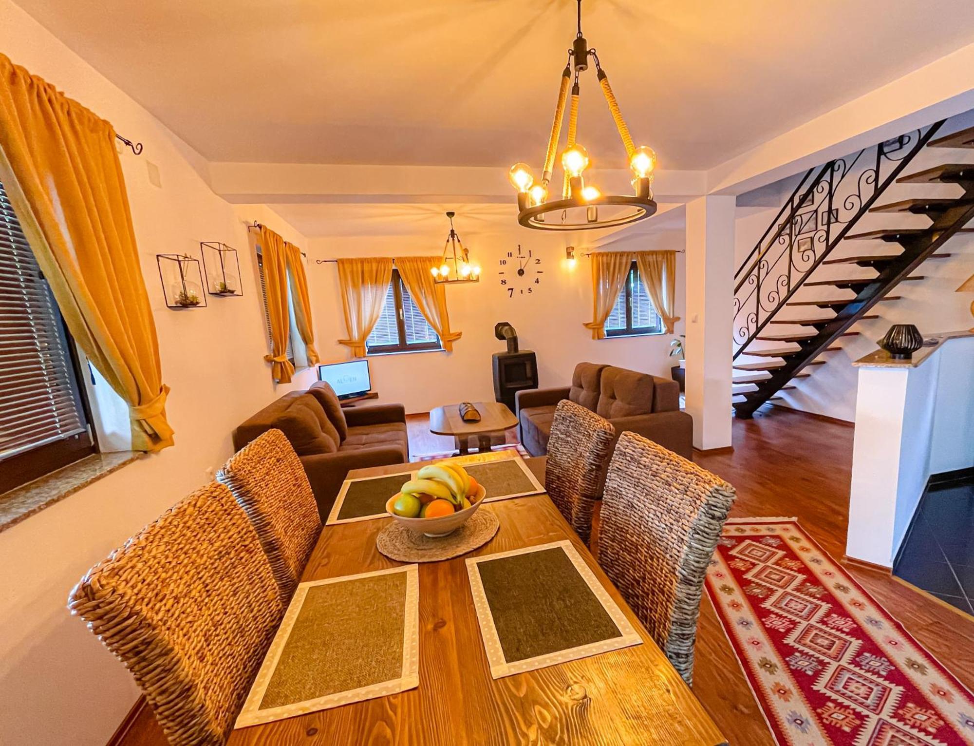 Holiday Home Avita Bihac Bagian luar foto