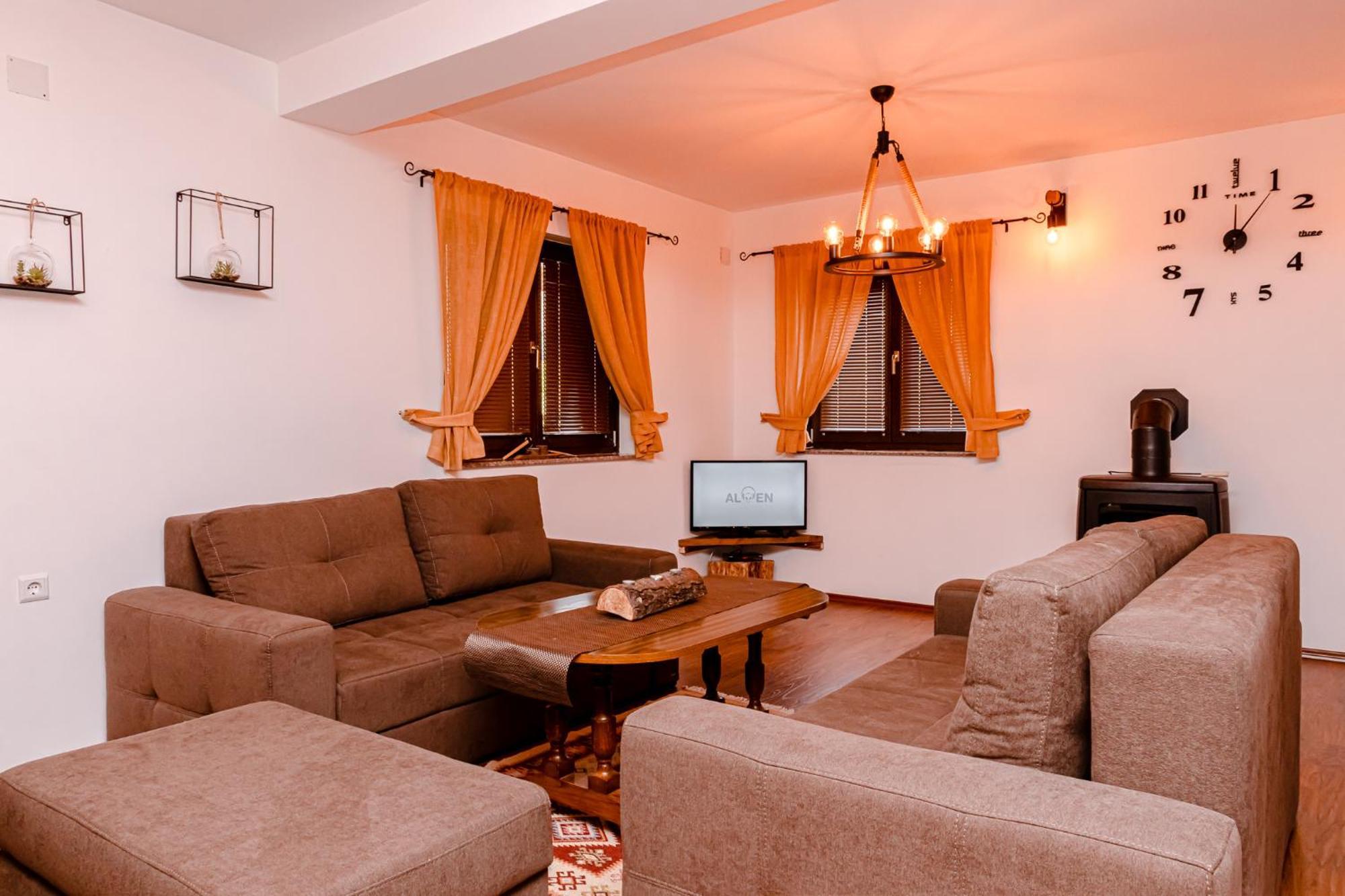 Holiday Home Avita Bihac Bagian luar foto